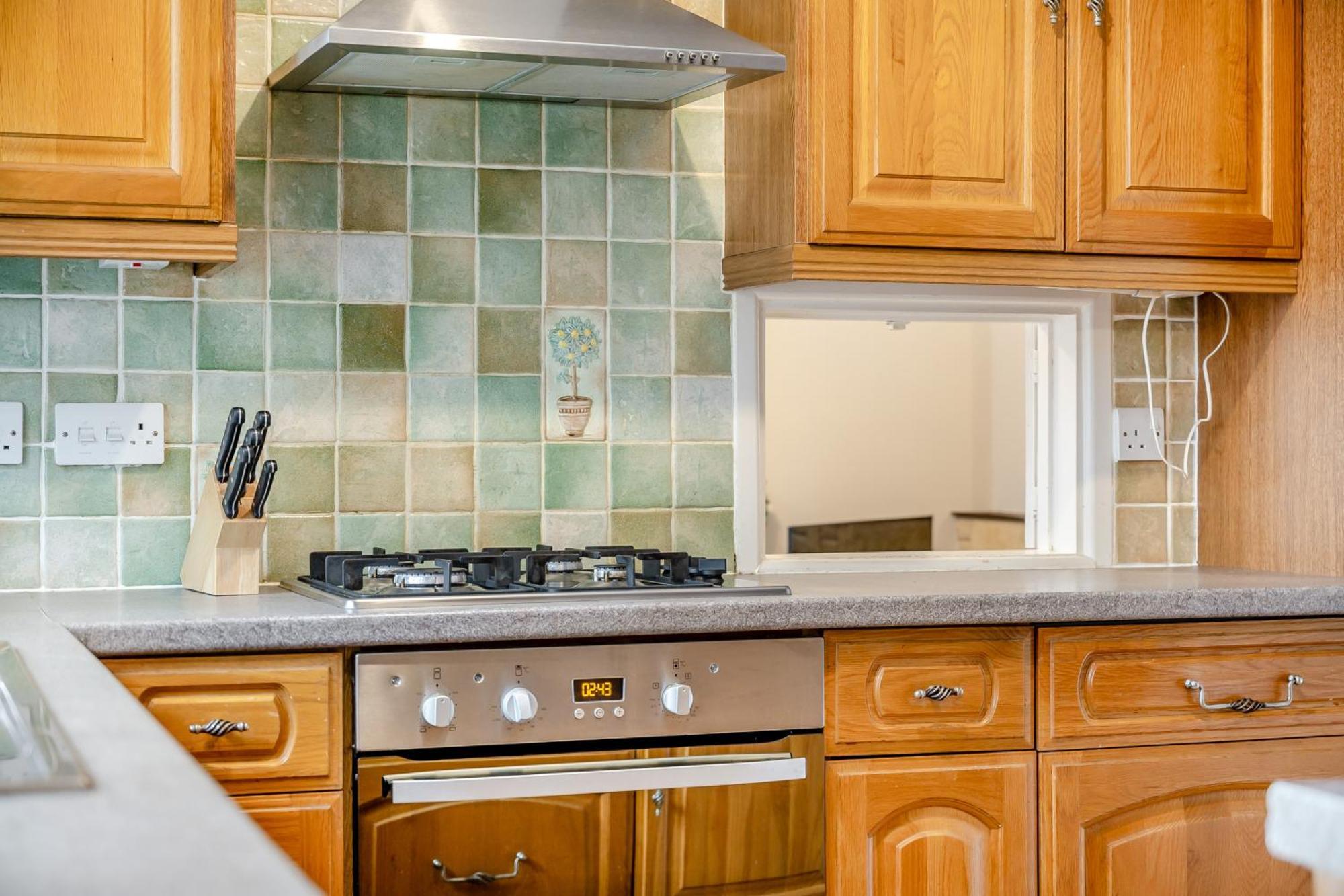 Elvington Cottage - Family-Friendly Cheerful House At The Heart Of The Cotswolds Bourton-on-the-Water ภายนอก รูปภาพ